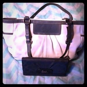 Authentic Coach purse & wallet